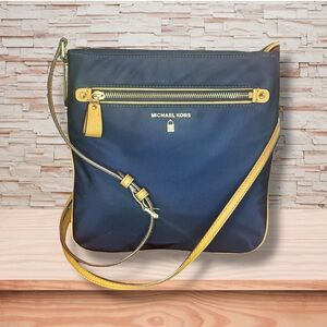 Michael Kors Kelsey Large Navy Blue Nylon Crossbody